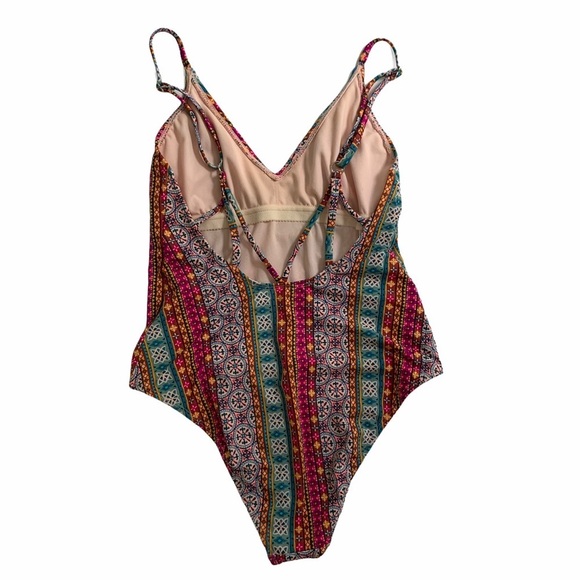 Xhilaration Medallion Print One Piece size Medium - Picture 2 of 4